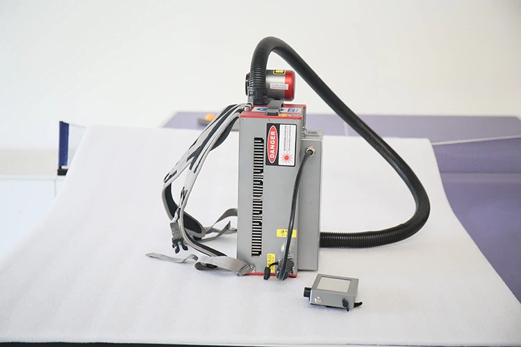 High Altitude 300 Watt Backpack Laser Cleaning Machine For Restoration Church High Building